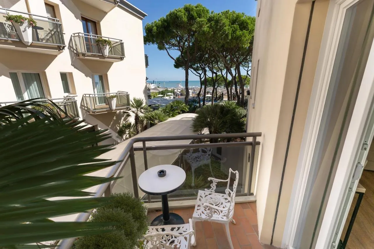 ****  Hotel Excelsior Lido di Jesolo Olaszország